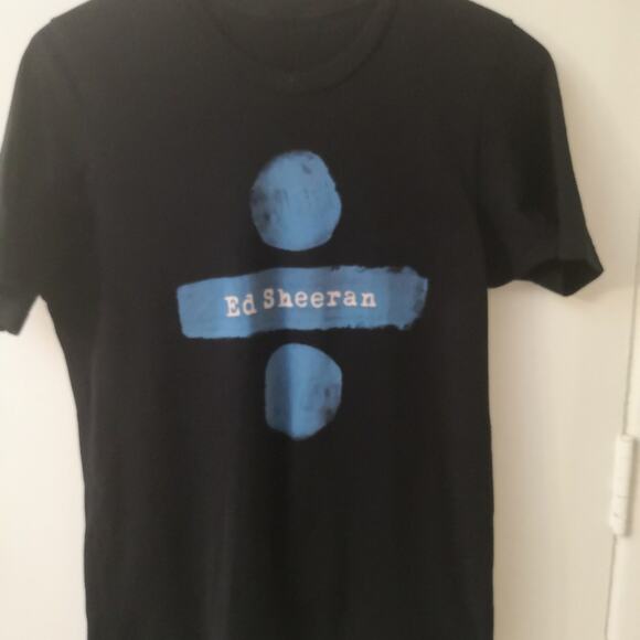Ed Sheeran Official Divide Concert T-Shirt Music Rocker Collectible Blokecore - Picture 1 of 6